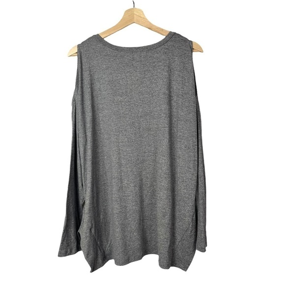Boutique Gilli Light Gray Lucy Cold Shoulder Long Sleeve Top M - Picture 2 of 5